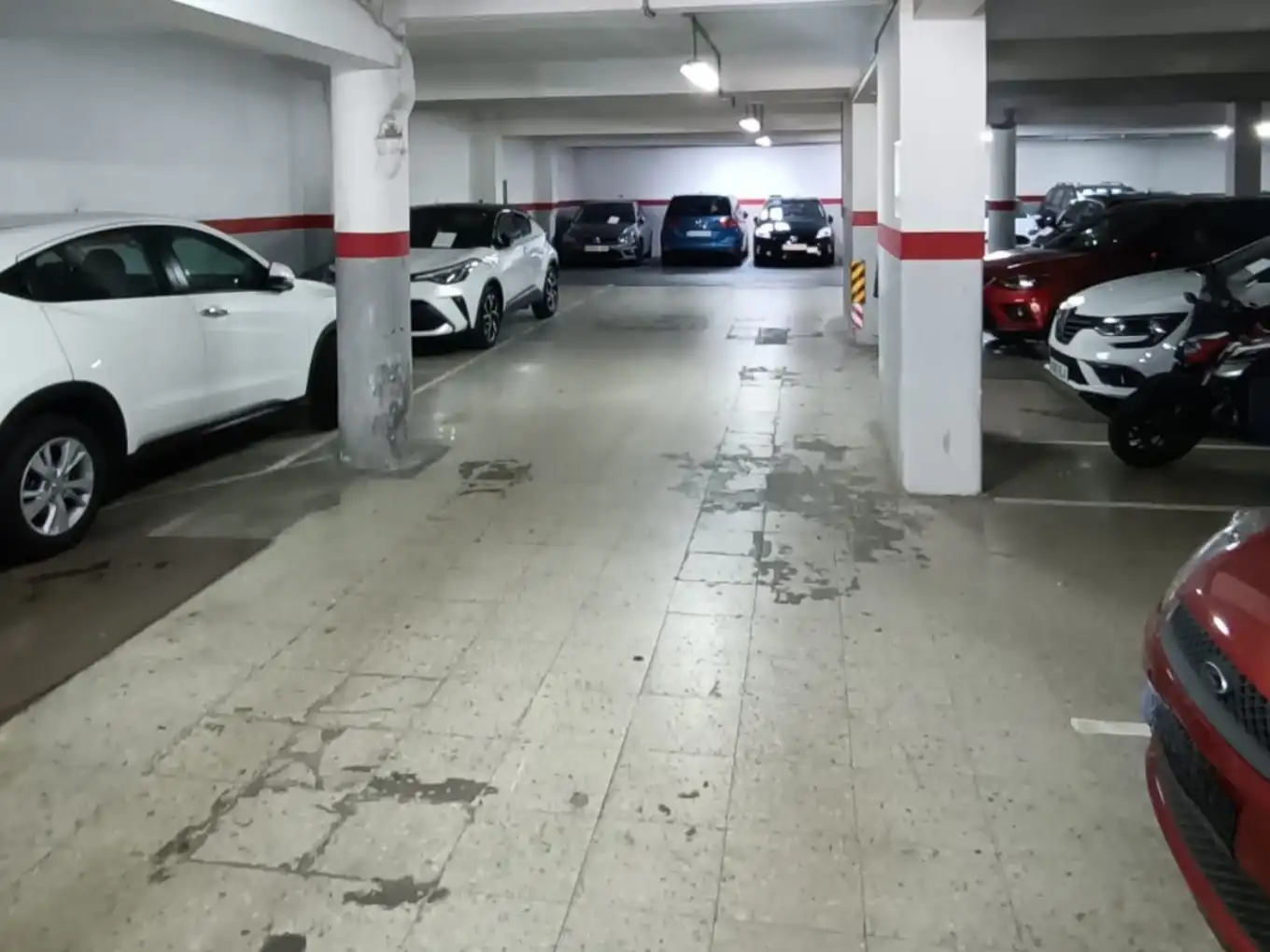 Parking de Garaje de alquiler en Barcelona con Alarma