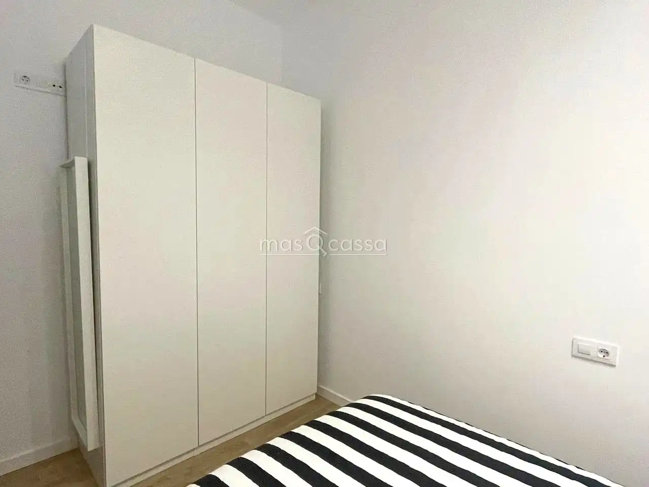 Ground floor for rent in Centro- San Felipe - Huerta Fava