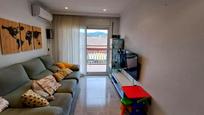 Living room of Flat for sale in Montmeló  with Air Conditioner and Balcony