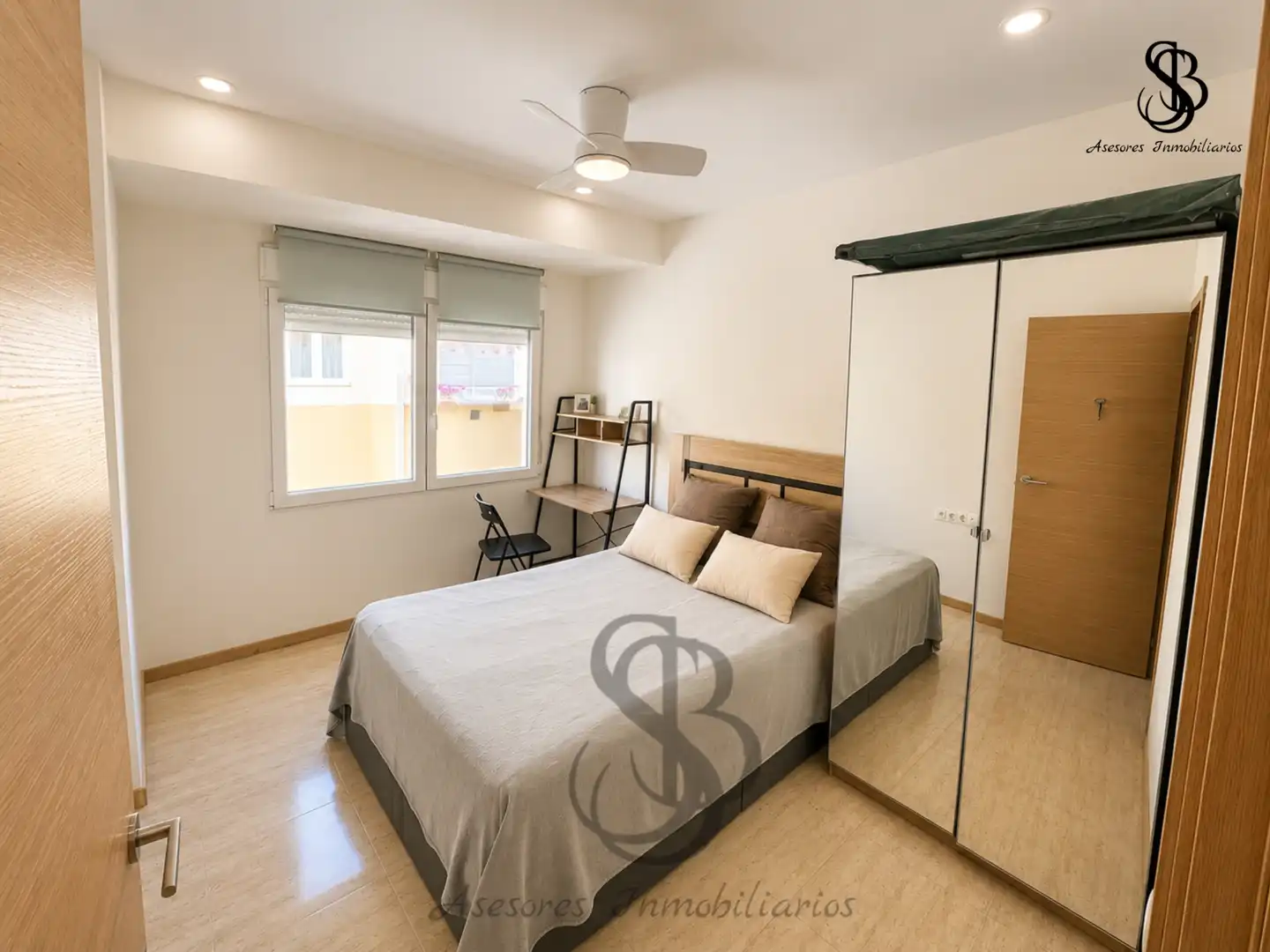 Piso con terraza en venta en Calle del Capitán Rueda, imagen 11