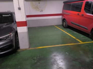Aparcamiento en alquiler en Avinguda de les Germanies