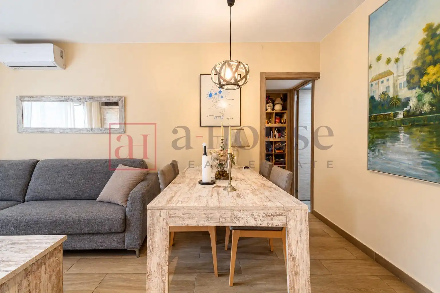 Appartamento con terrazza in vendita a Carrer del Comte d'Urgell, imagen 7