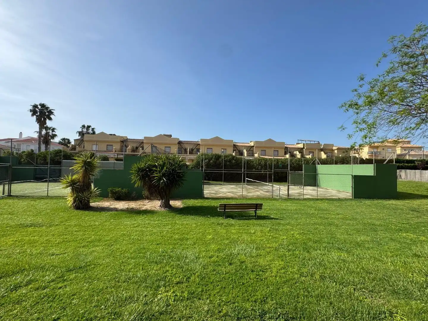Exterior view of Apartments for sale in Rota