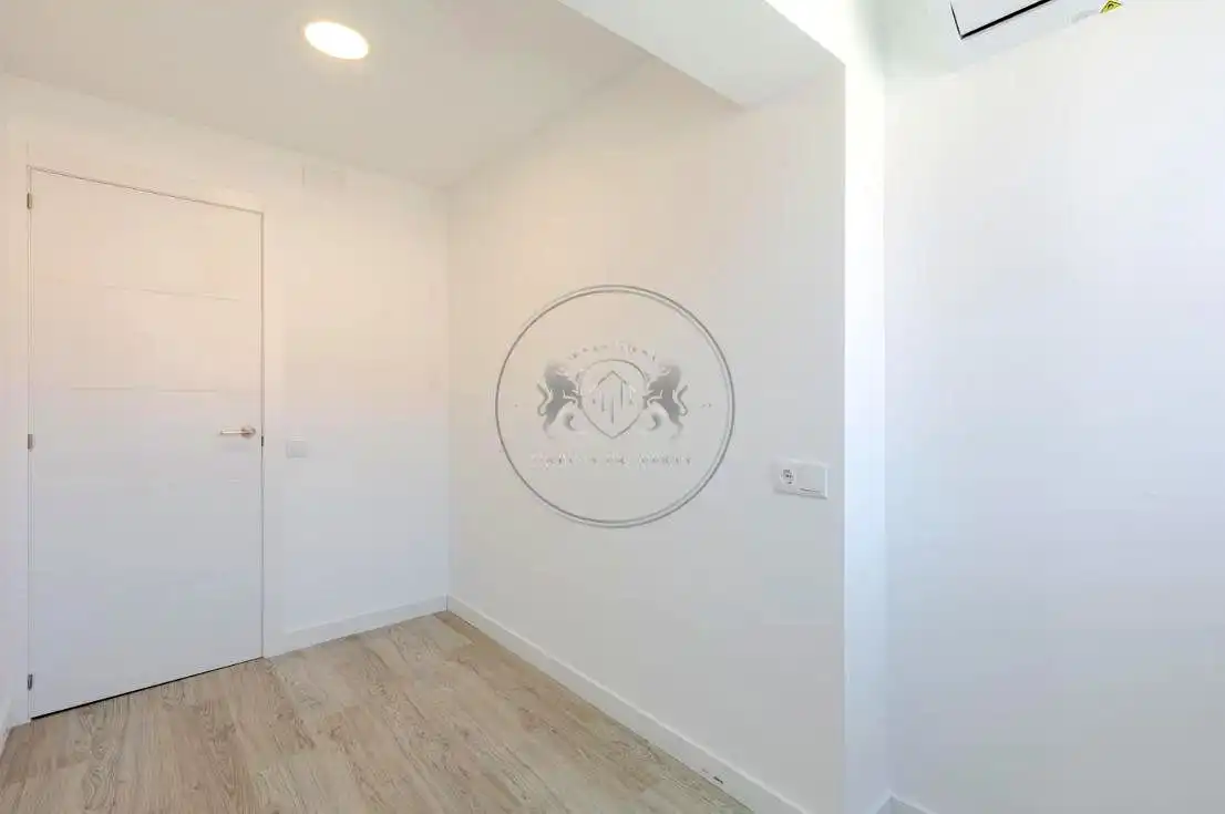 Flat for sale in Valdemoro  with Air Conditioner and Heating