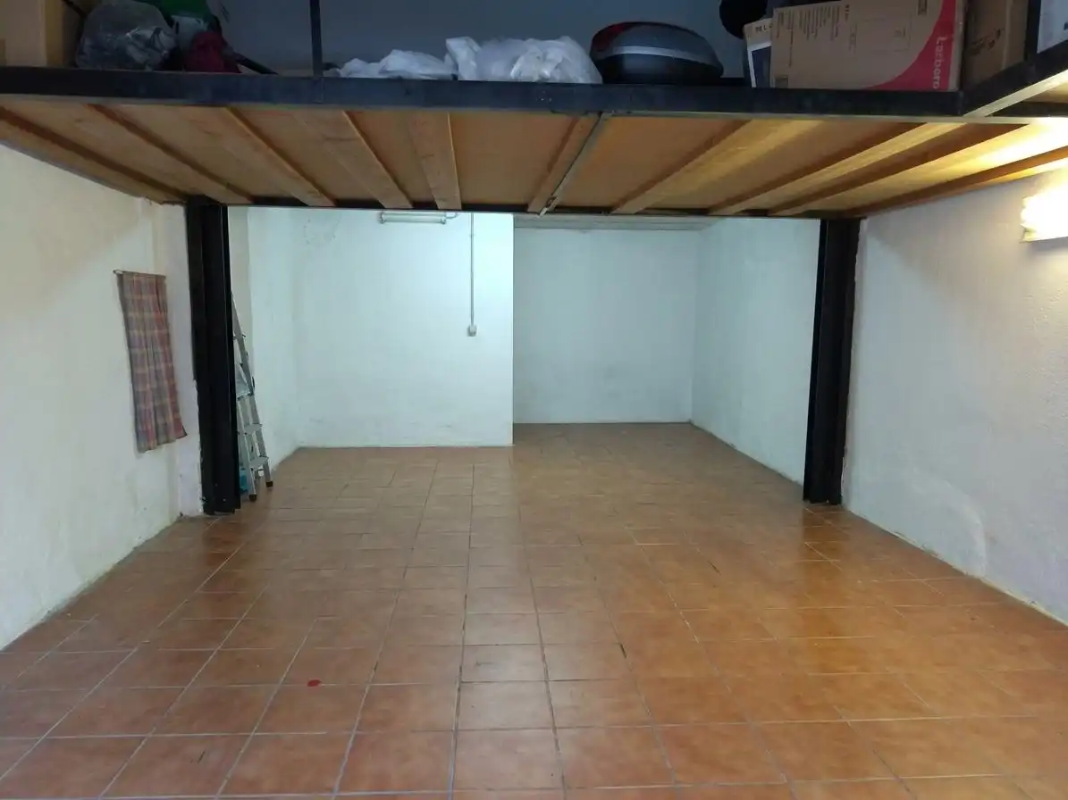 Local comercial en venda a Nou Barris, imagen 3