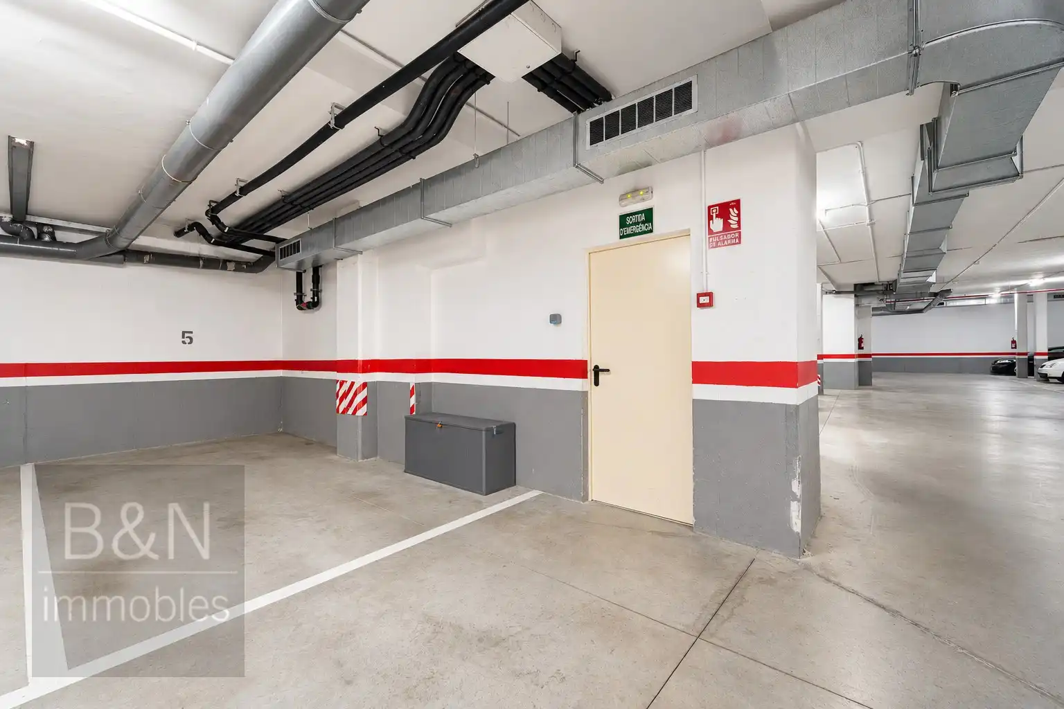Penthouse with lift for sale in Nord-oest, imagen 33
