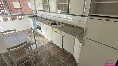 Foto 4 de Pis de lloguer a Brianda de Olivera, San Claudio - La Chantría, León