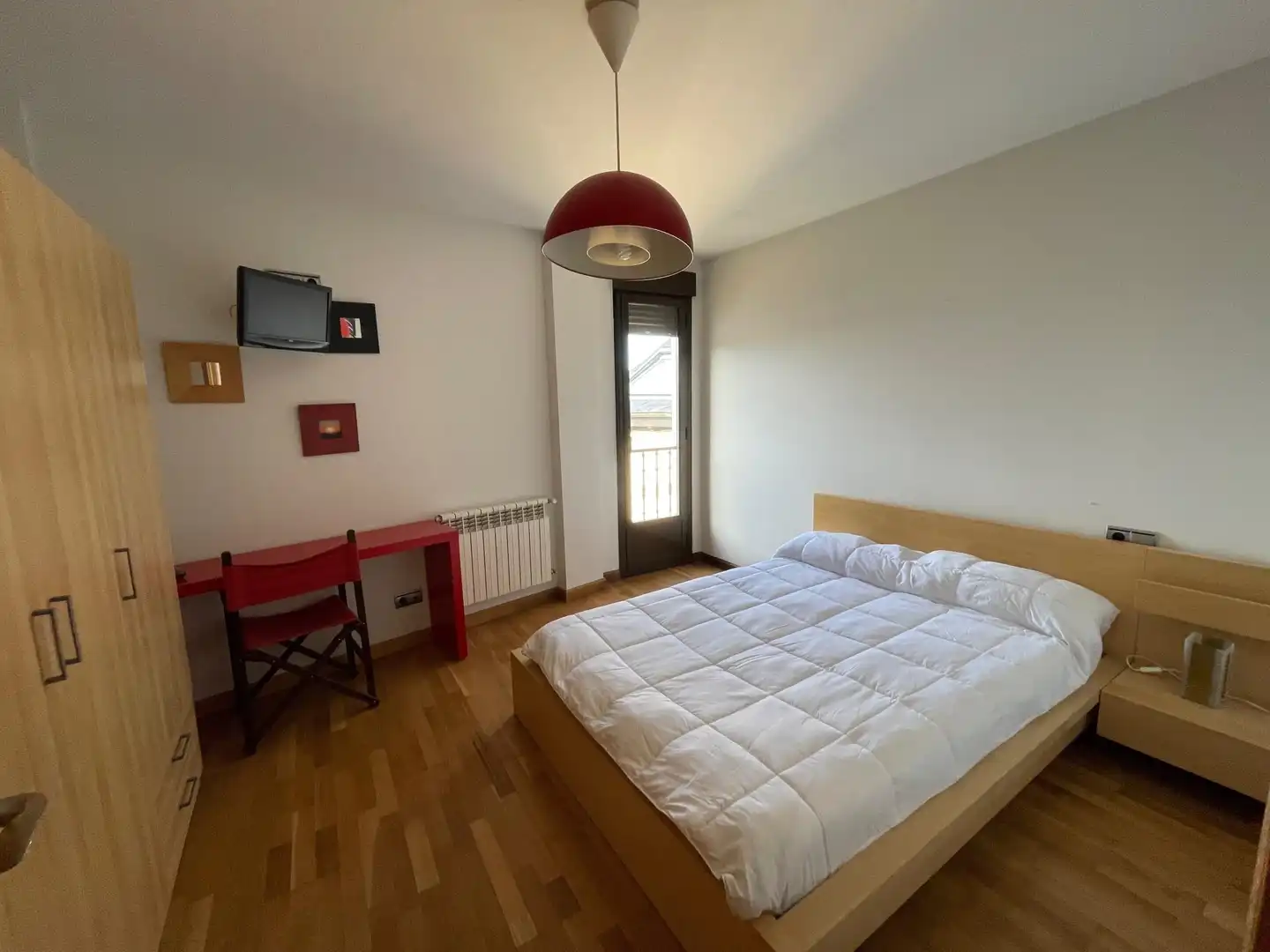Habitación de Apartamento en venta en Ponferrada con Aire acondicionado y Calefacción
