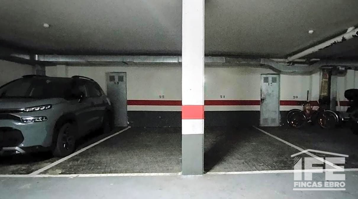 Parking de Garaje en venta en Alagón