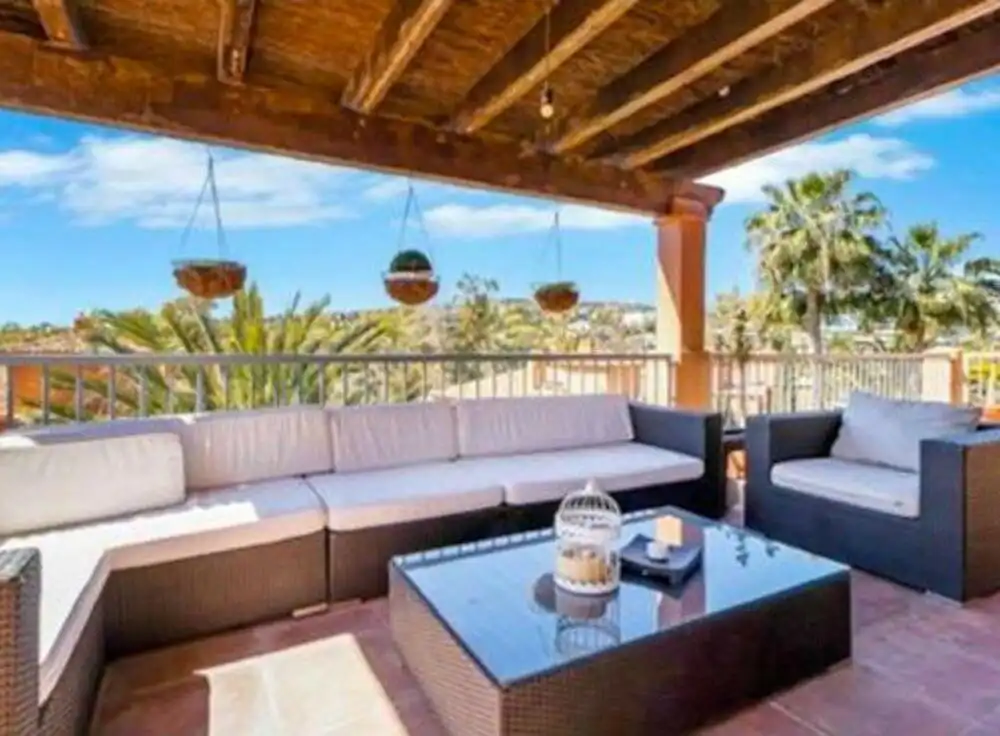 Terrasse von Dachboden zur Miete in Benahavís mit Klimaanlage, Heizung und Terrasse