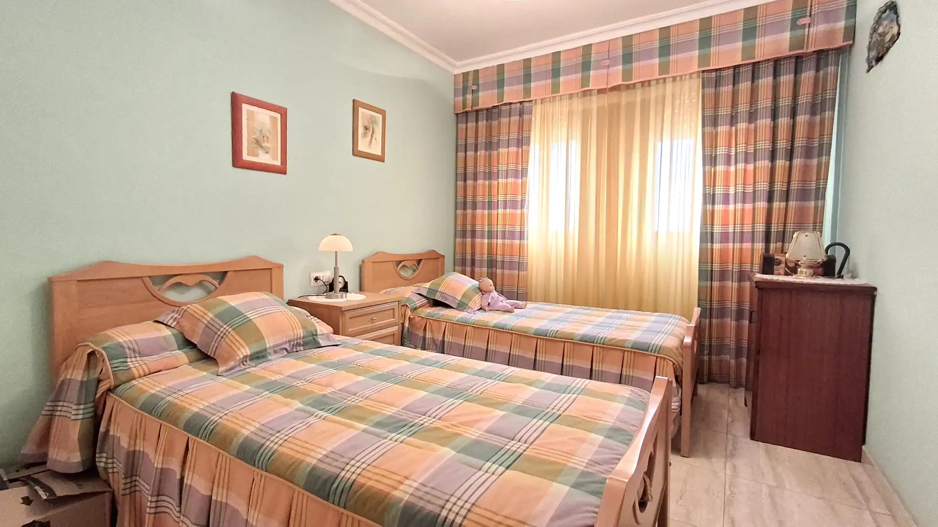 Habitación de Piso en venta en Mairena del Aljarafe con Aire acondicionado y Trastero