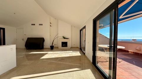 Foto 5 de Dúplex en venda a Calle Don José de Orbaneja, Calahonda, Málaga