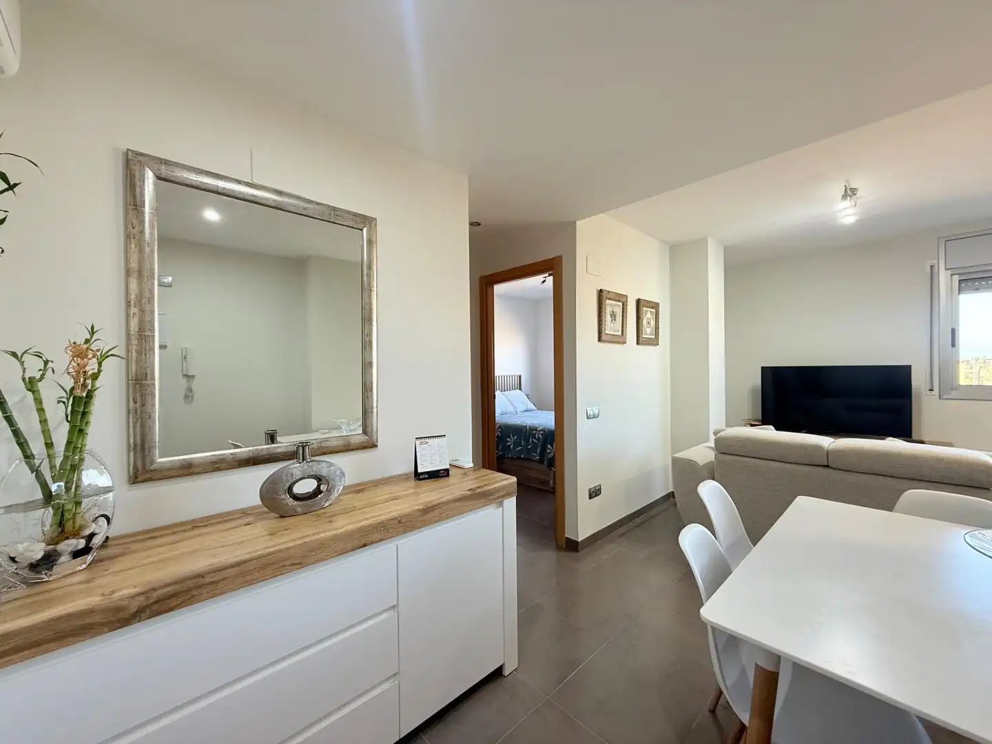Apartament amb piscina en venda a Deltebre, imagen 6