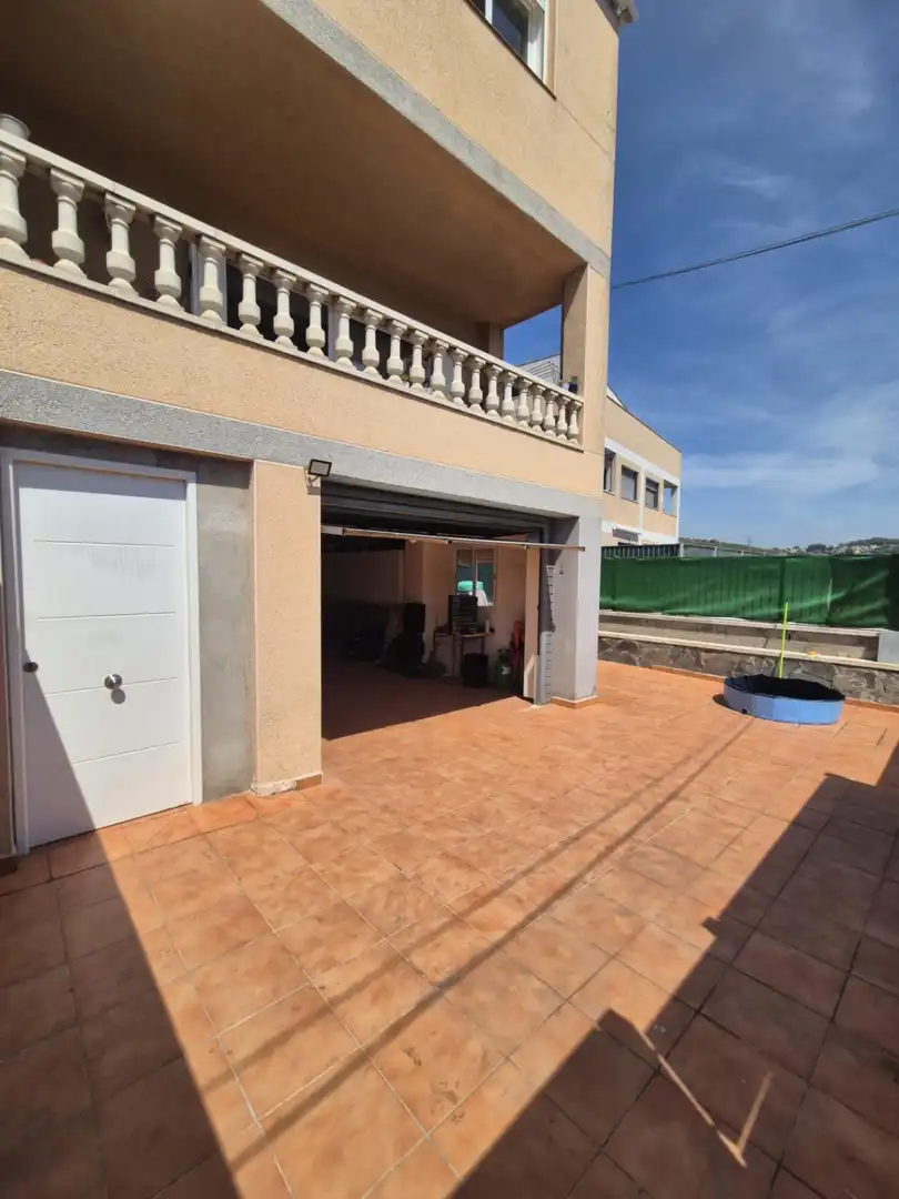 Parking of Detached homes for sale in Calafell  with Air Conditioner and Heating