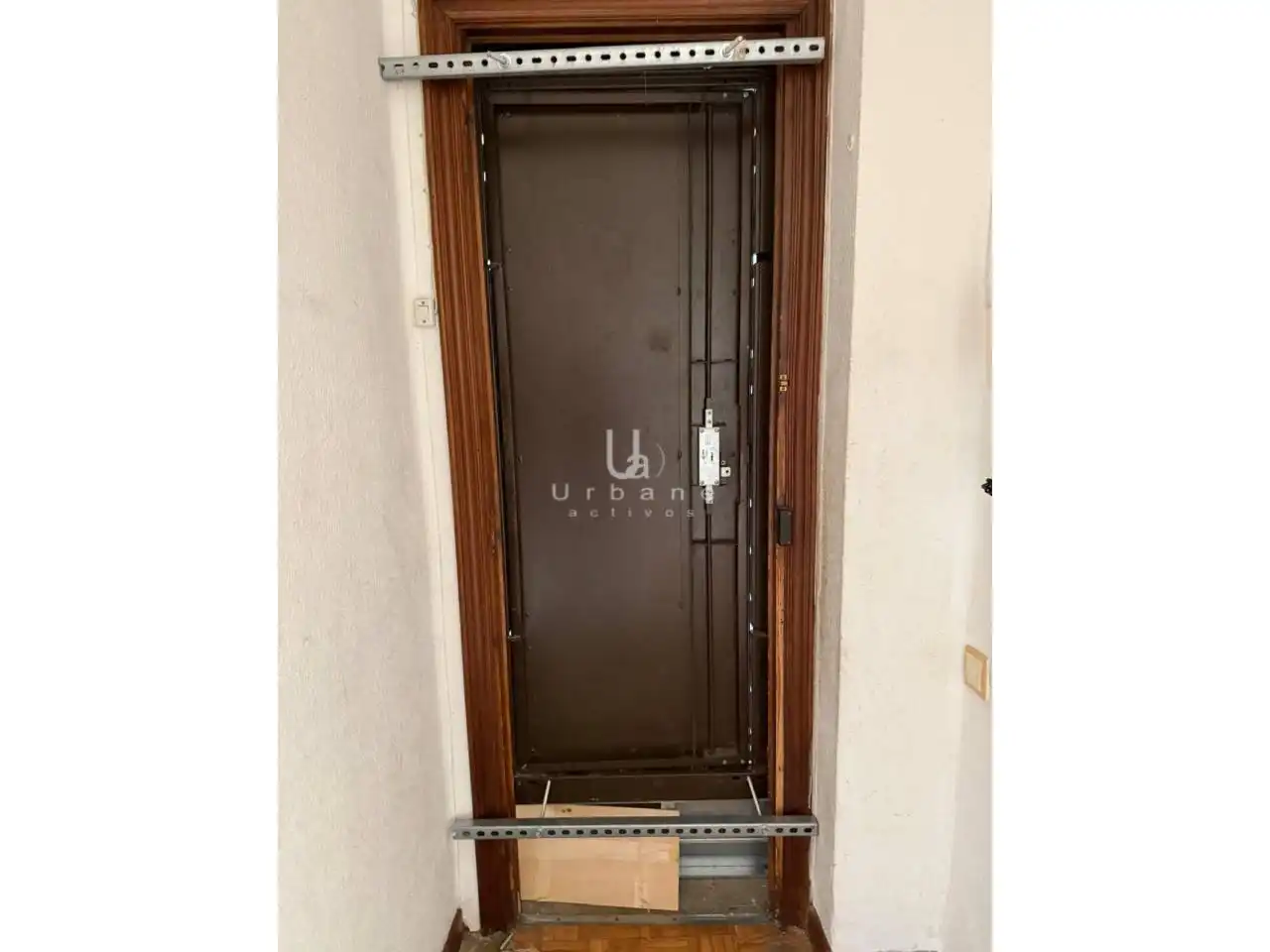 Vista exterior de Piso en venta en Godella con Balcón y Alarma
