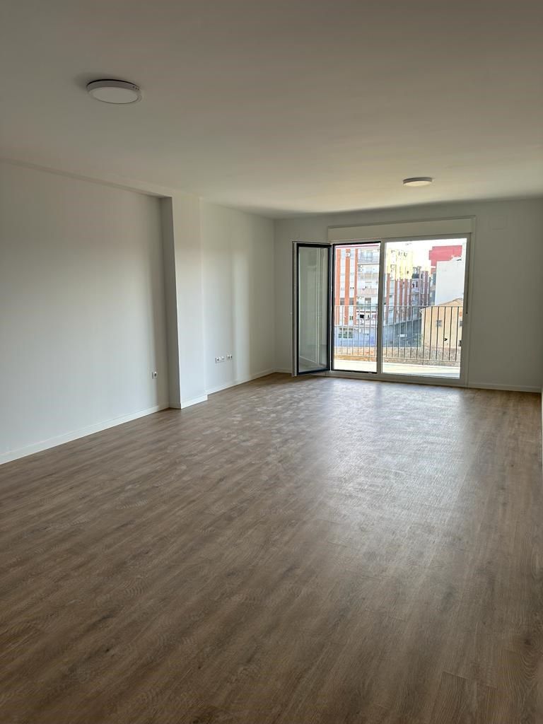 Flat to rent in LLUIS VIVES, Plaza Xúquer
