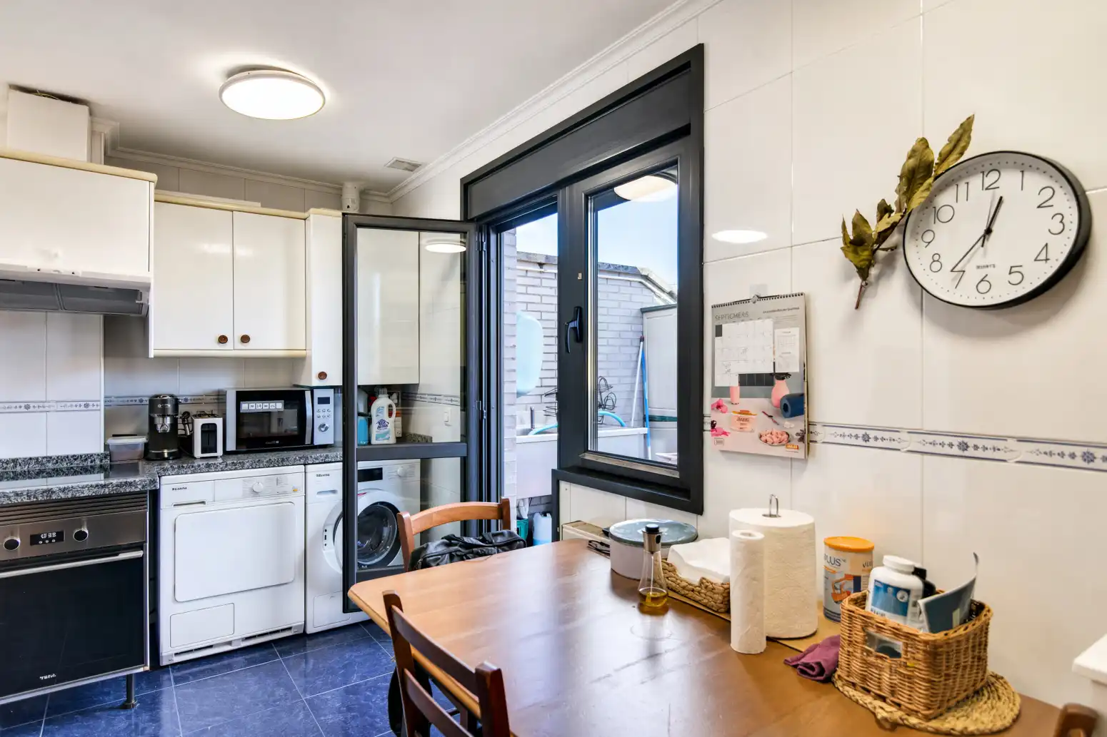 Kitchen of Flat for sale in Vallobín - La Florida