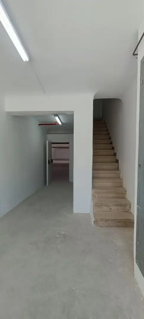 Fabrikhallen zur Miete in Elche / Elx