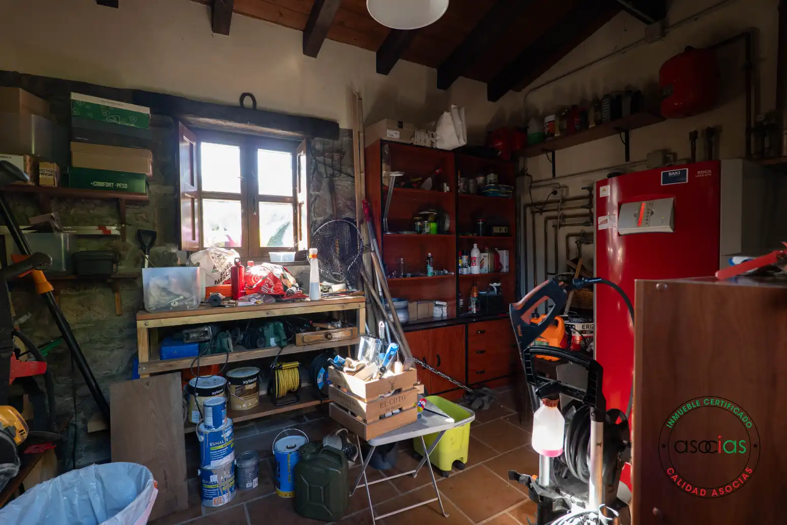 Cuina de Casa o xalet en venda en Carreño amb Calefacció, Jardí privat i Traster
