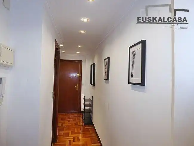 Apartamento en venta en Bilbao  con Trastero y Balcón