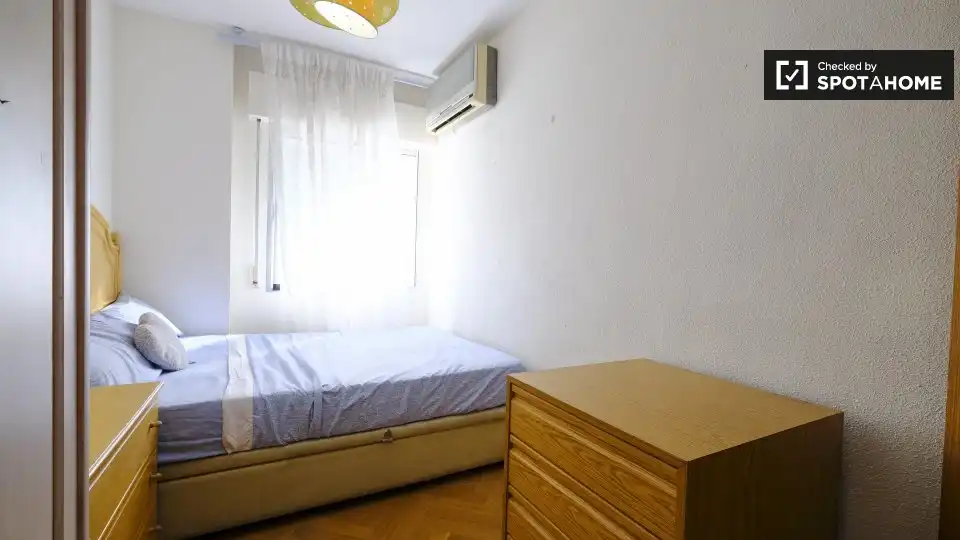 Habitación en Los Rosales