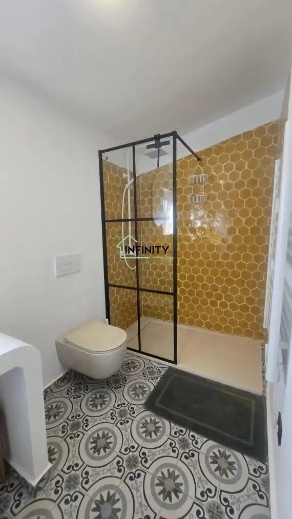 Houses for sale in Oliva Playa