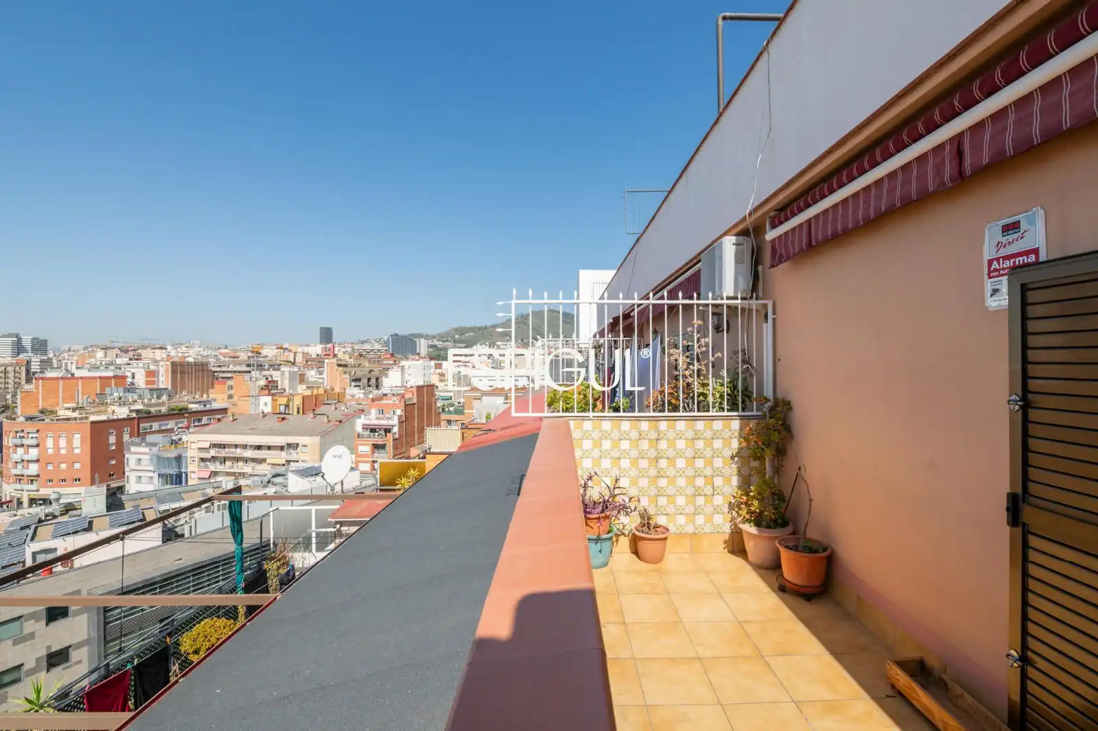Terrasse von Dachboden zum Verkauf in Barcelona mit Klimaanlage, Heizung und Terrasse