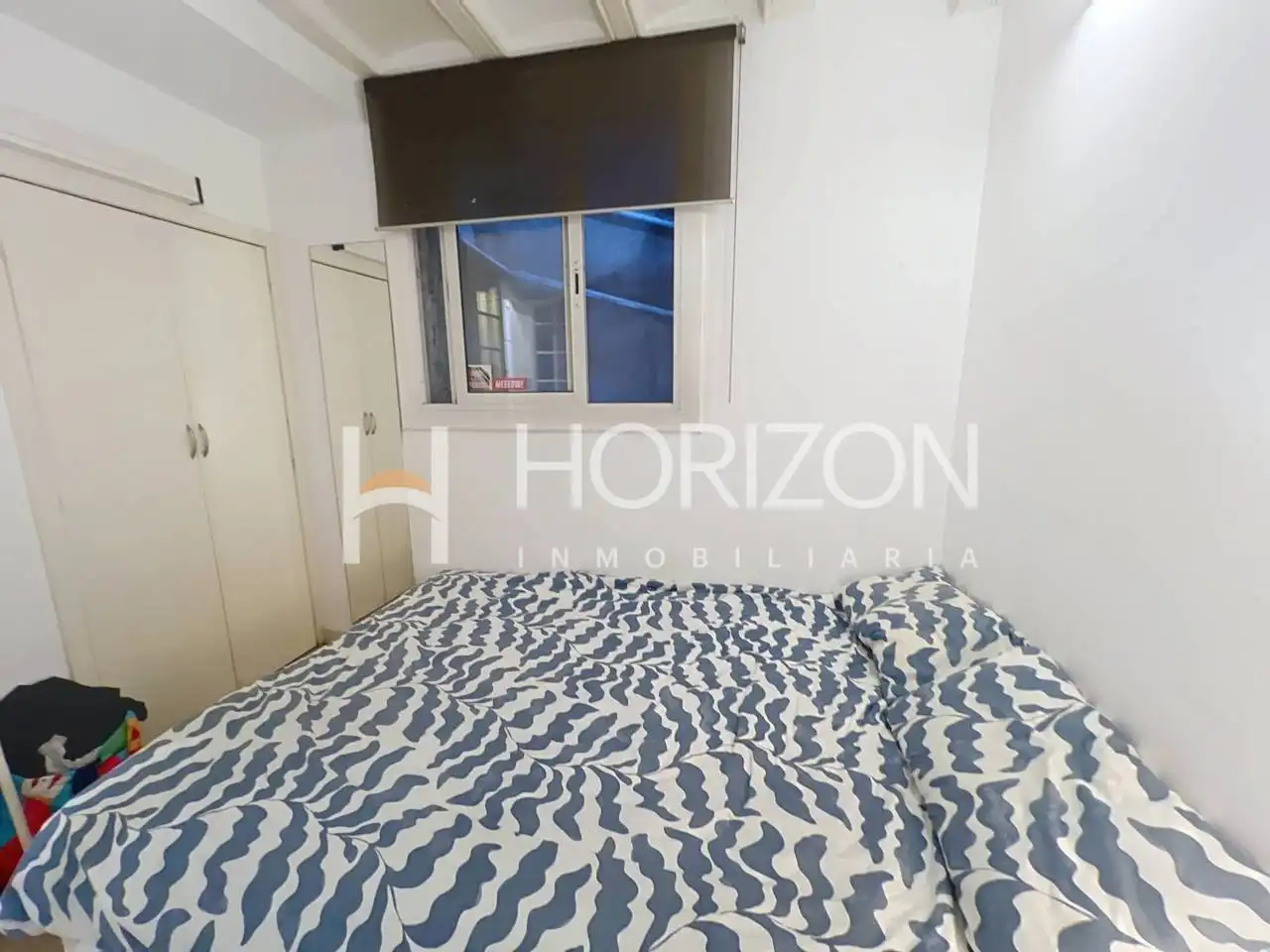 Dormitori de Apartament en venda en Barcelona amb Aire condicionat, Calefacció i Moblat