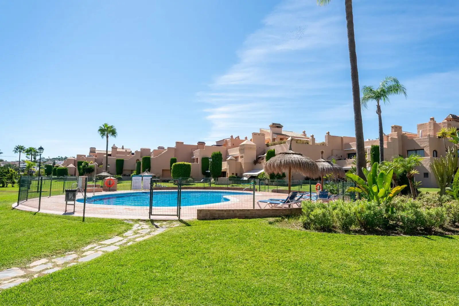 Dúplex amb piscina en venda a Urbanizacion Cartuja del Golf 12, imagen 30