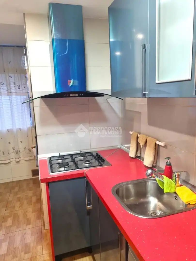 Kitchen of Flat for sale in Parla  with Heating, Terrace and Balcony