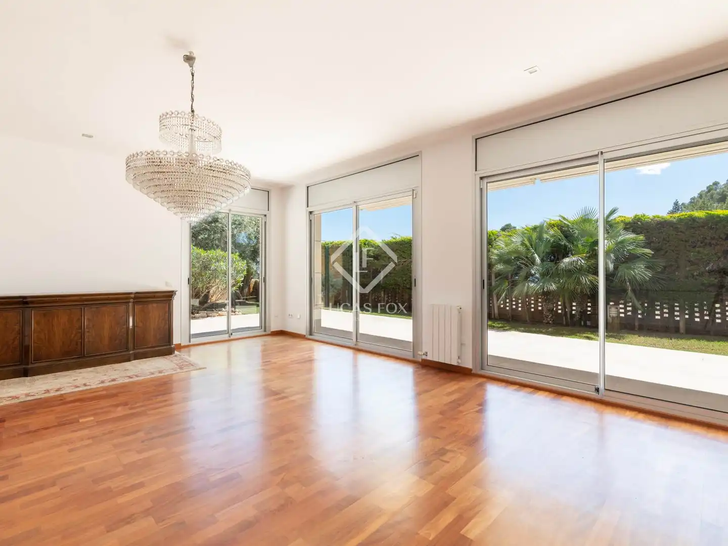 Jardí de Casa o xalet en venda en Castelldefels amb Aire condicionat, Calefacció i Jardí privat