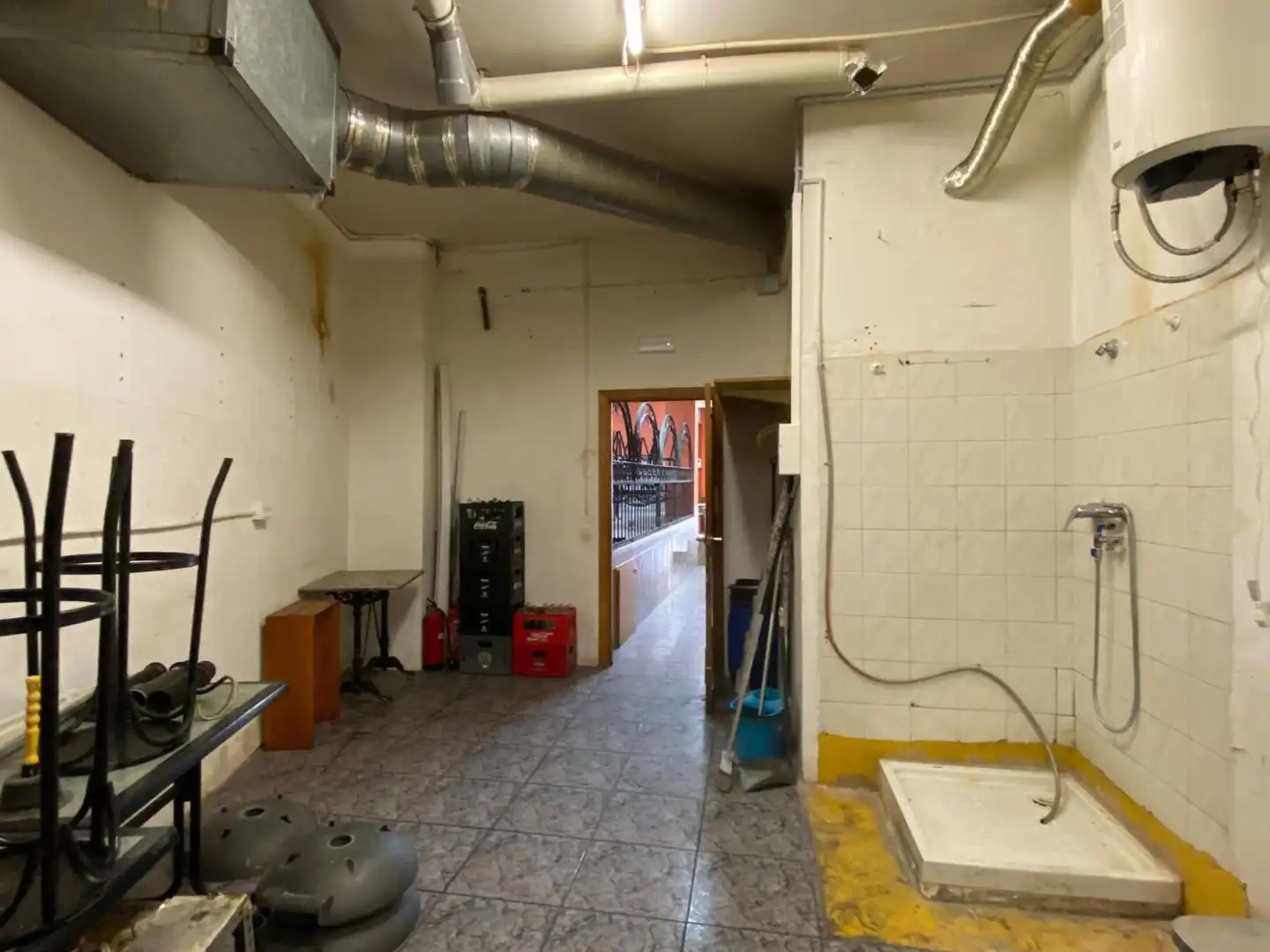 Local de alquiler en Sant Feliu de Llobregat con Terraza