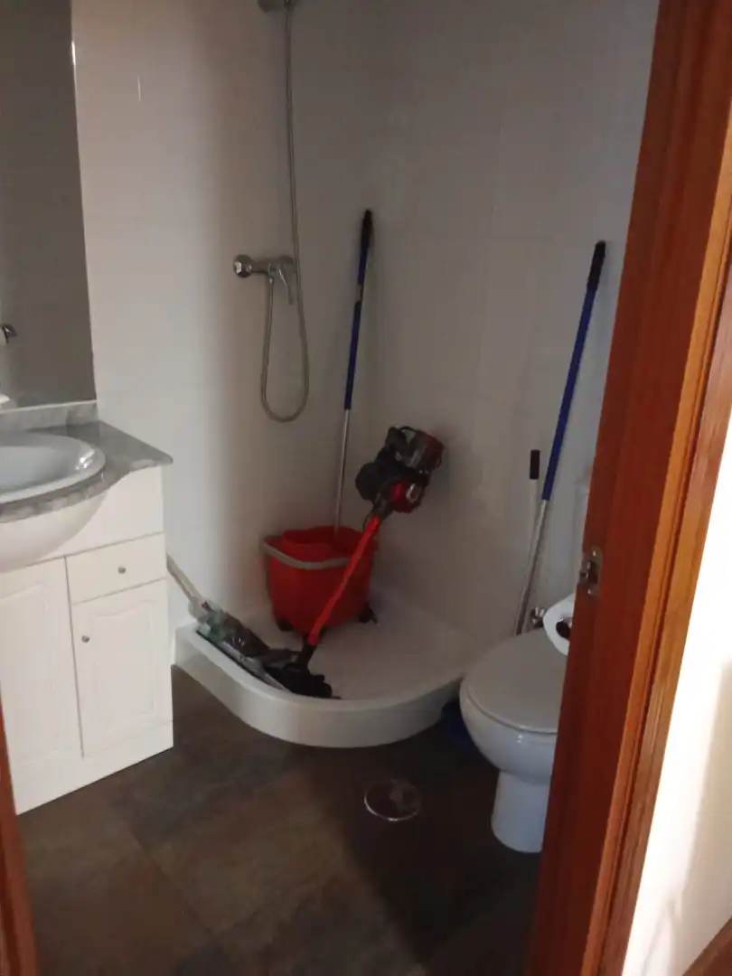 Bany de Local en venda en Viveiro