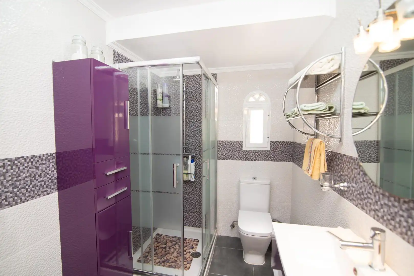 Bathroom of Houses for sale in Chiclana de la Frontera  with Air Conditioner, Private garden and Storage room