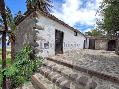 Exterior view of Country house for sale in Buenavista del Norte