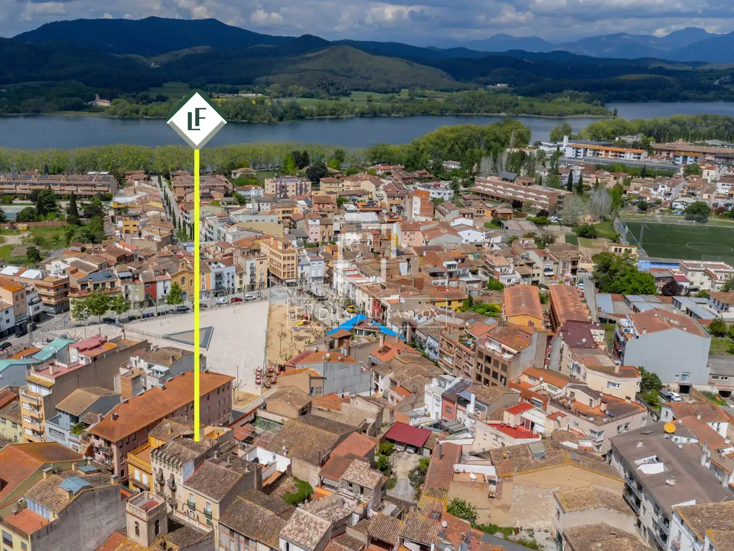 Vista exterior de Casa o chalet en venta en Banyoles con Calefacción y Balcón