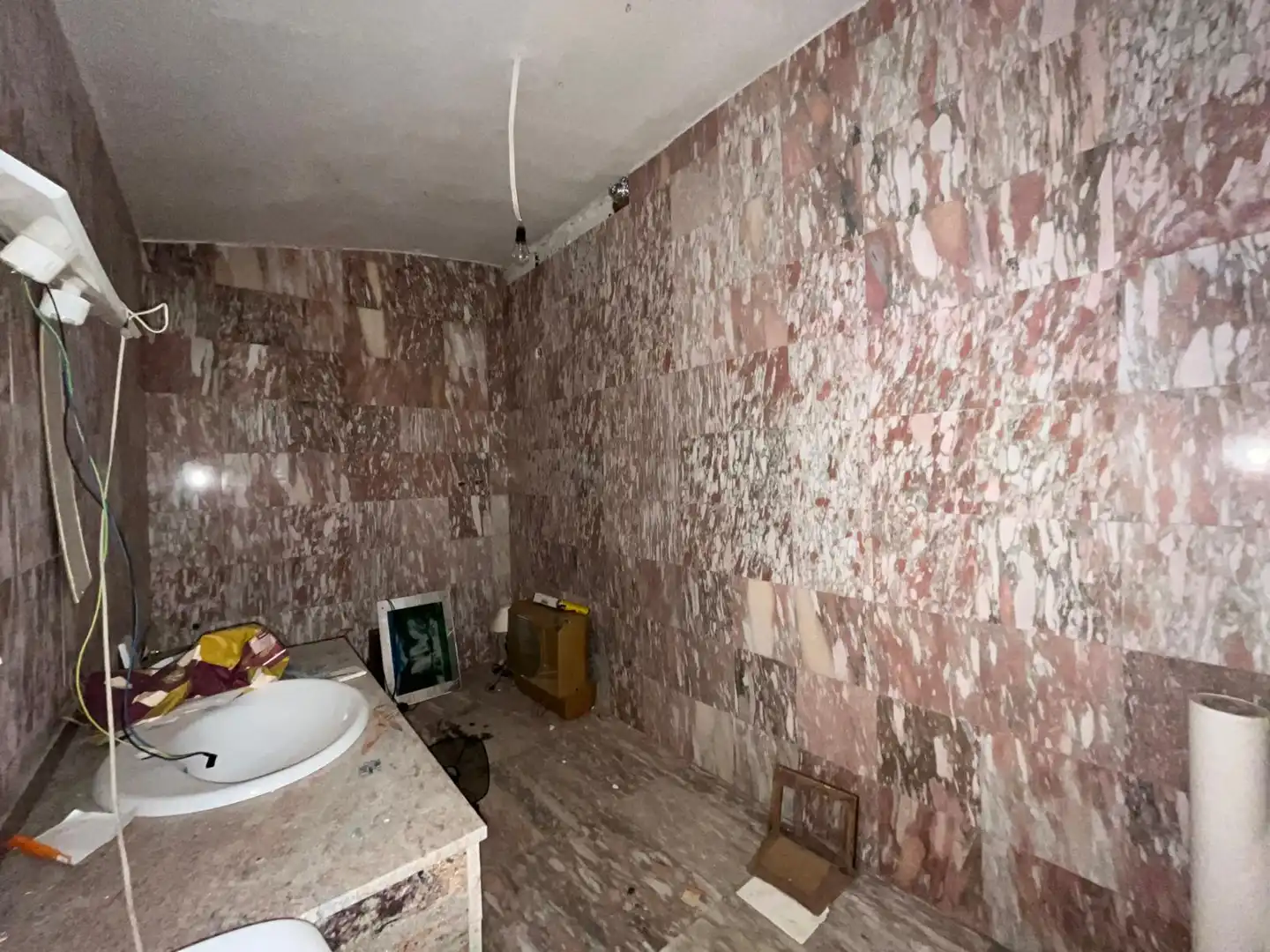 Baño de Edificio en venta en Villarrubia de los Ojos con Alarma