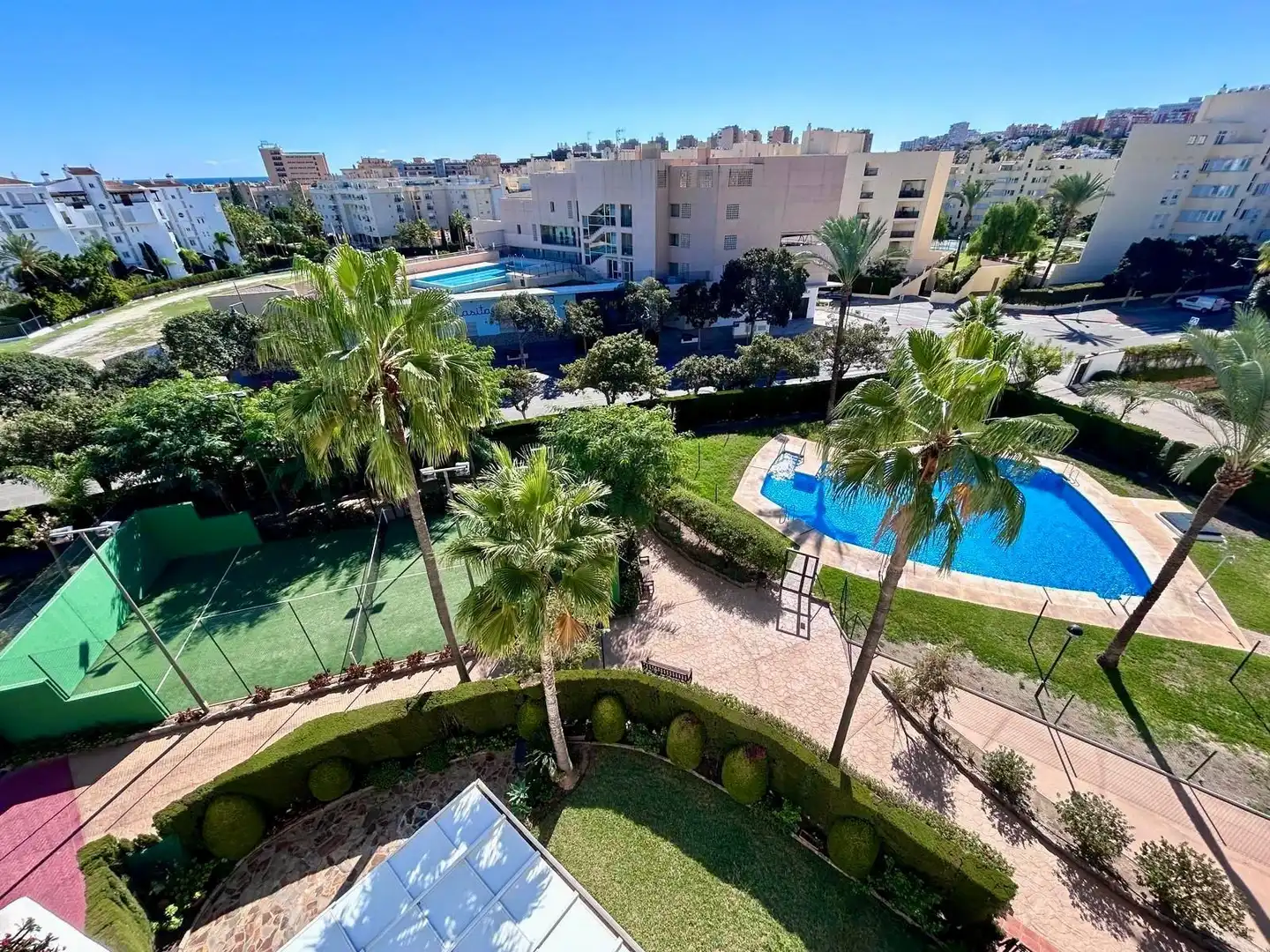 Piscina de Pis en venda en Playamar - Benyamina