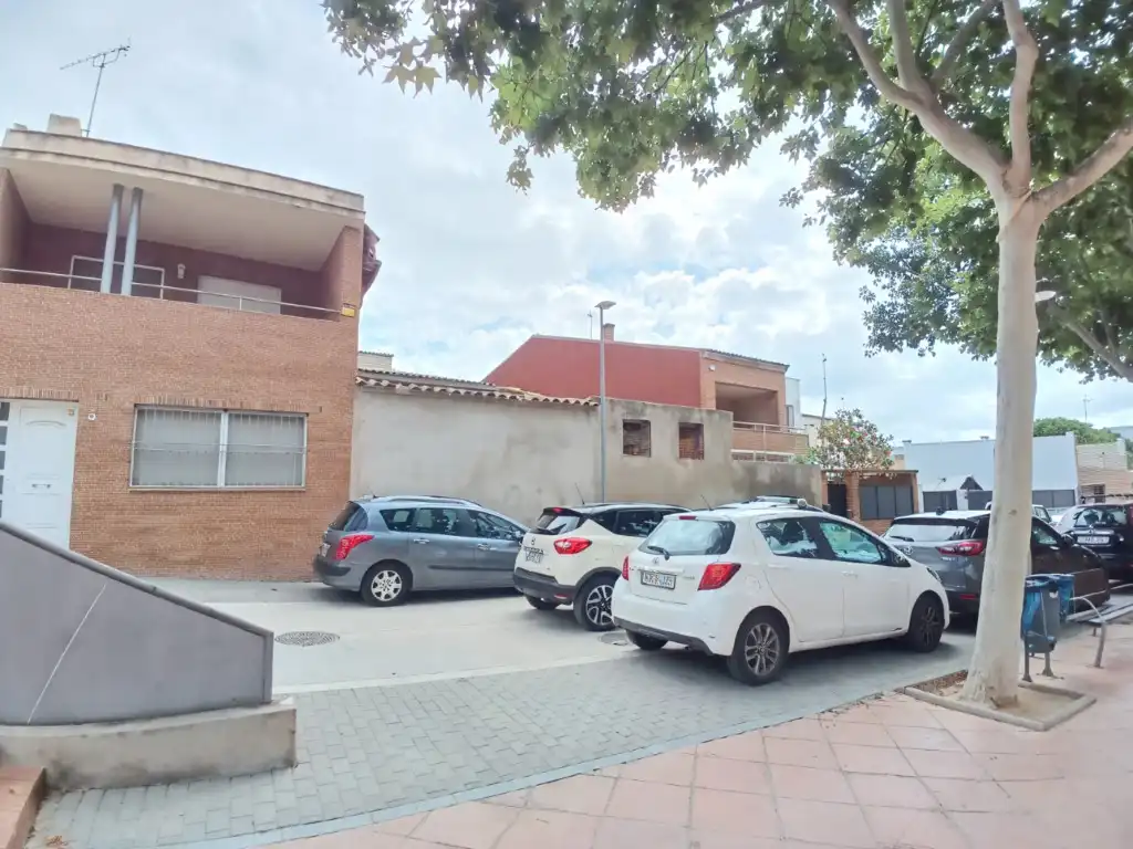 Fabrikhallen zum Verkauf in Calle Mare De Deu, La Ràpita