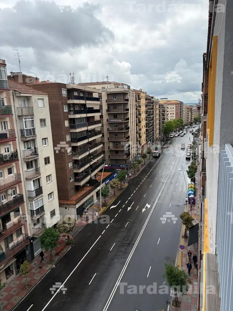 Vista exterior de Piso en venta en Salamanca con Calefacción, Terraza y Balcón
