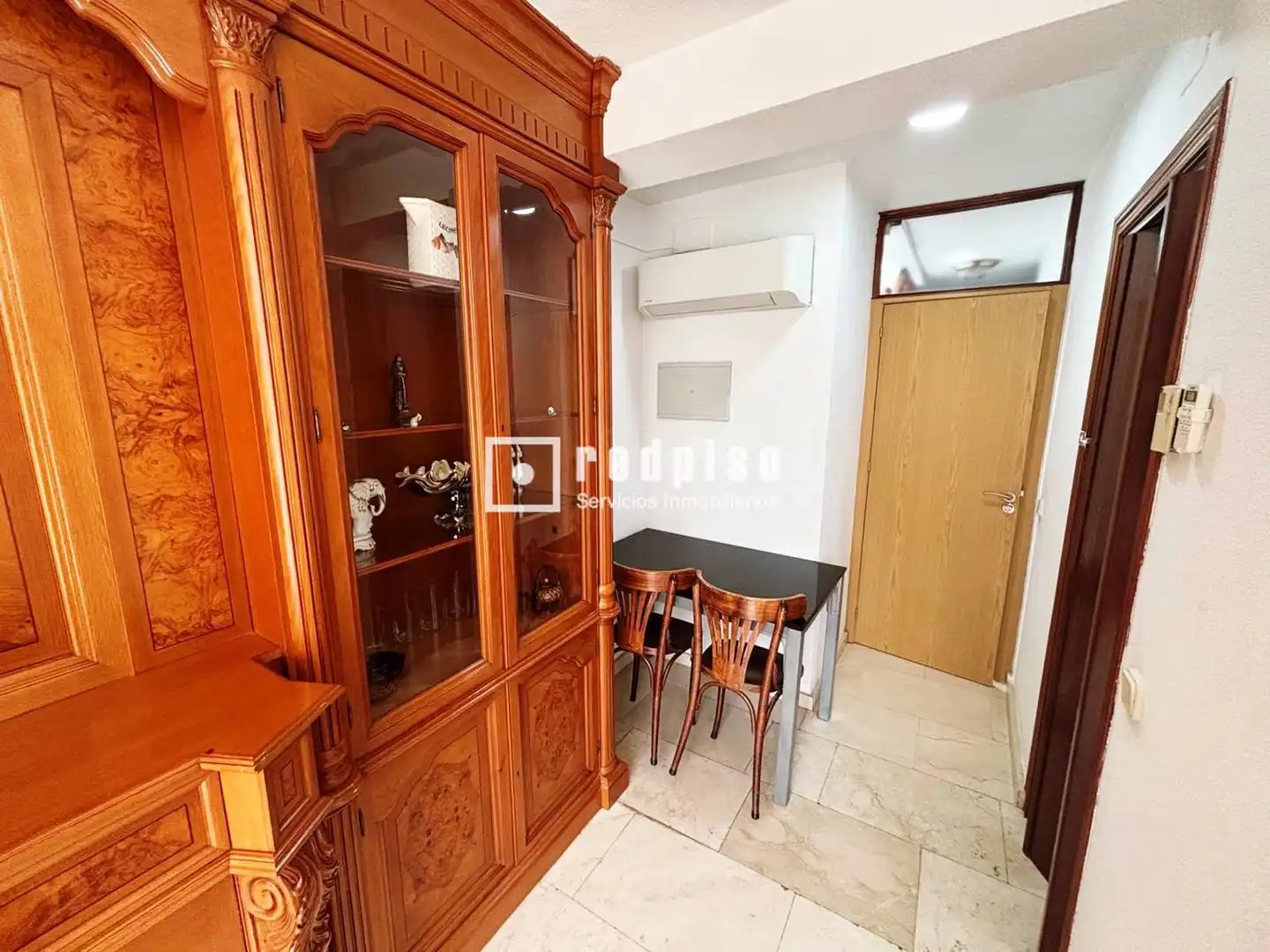Habitación de Dúplex en venta en Guadalajara con Aire acondicionado, Calefacción y Amueblado