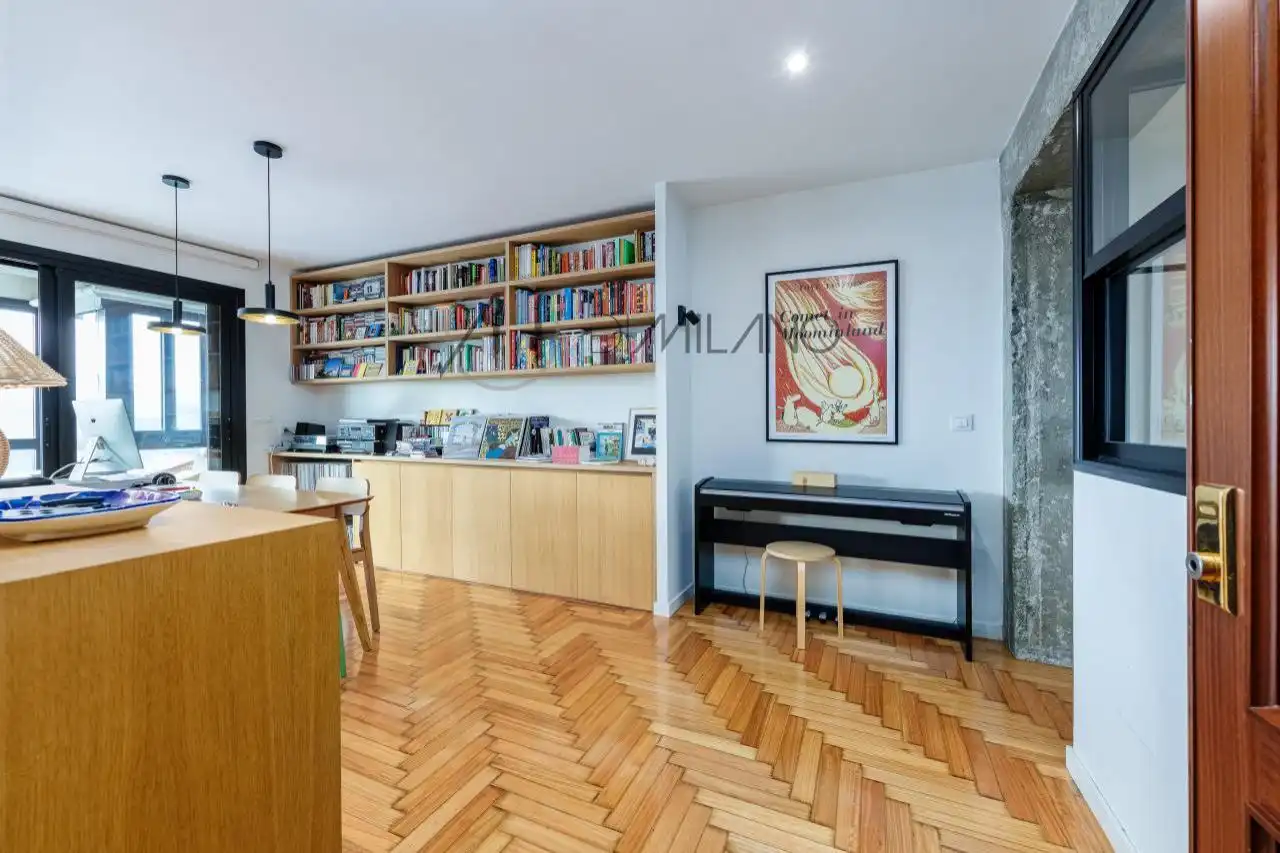 Sala d'estar de Pis en venda en Vigo  amb Calefacció, Parquet i Terrassa