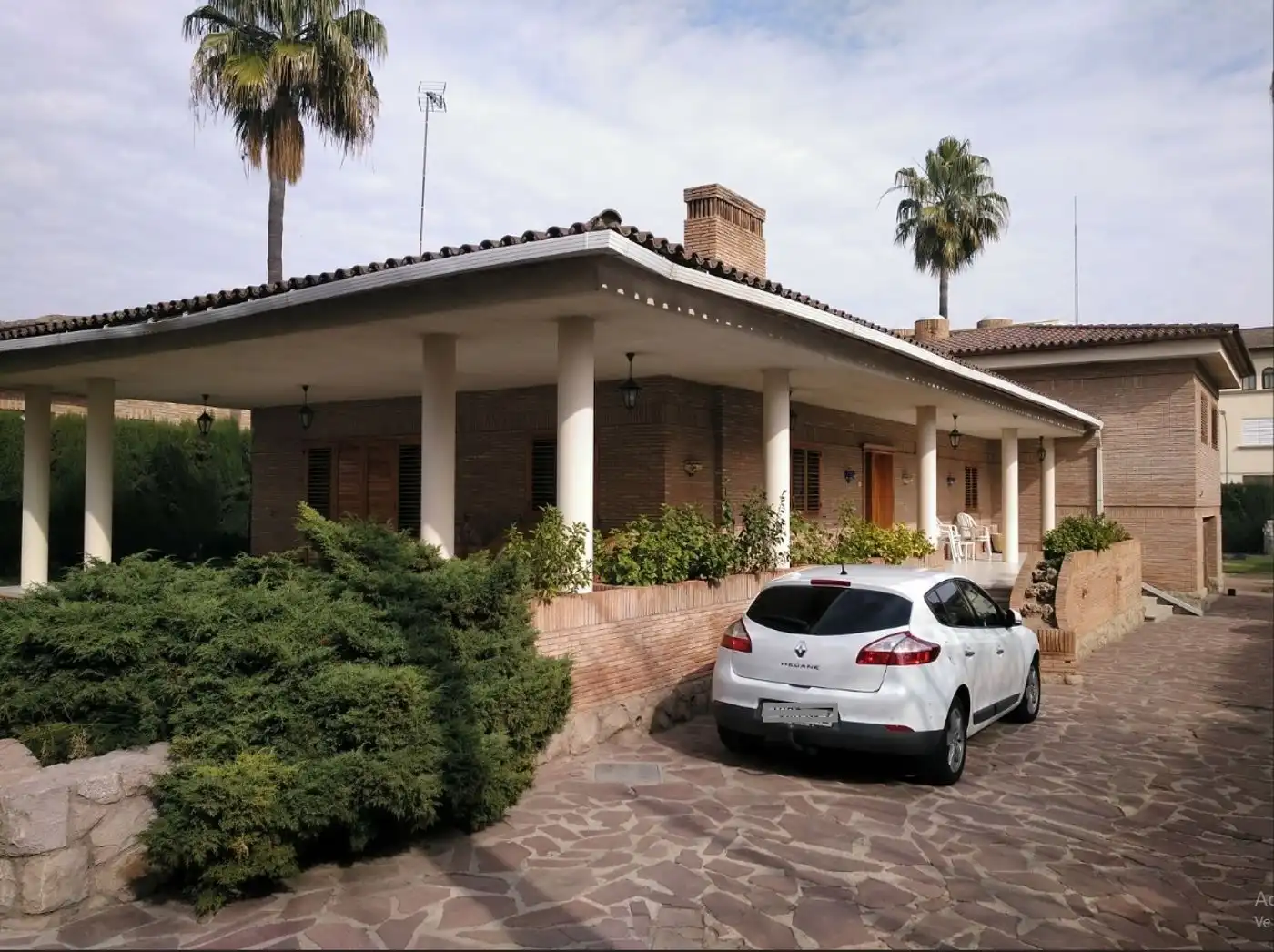 Außenansicht von Haus oder Chalet zum Verkauf in Burriana / Borriana mit Klimaanlage, Terrasse und Abstellraum