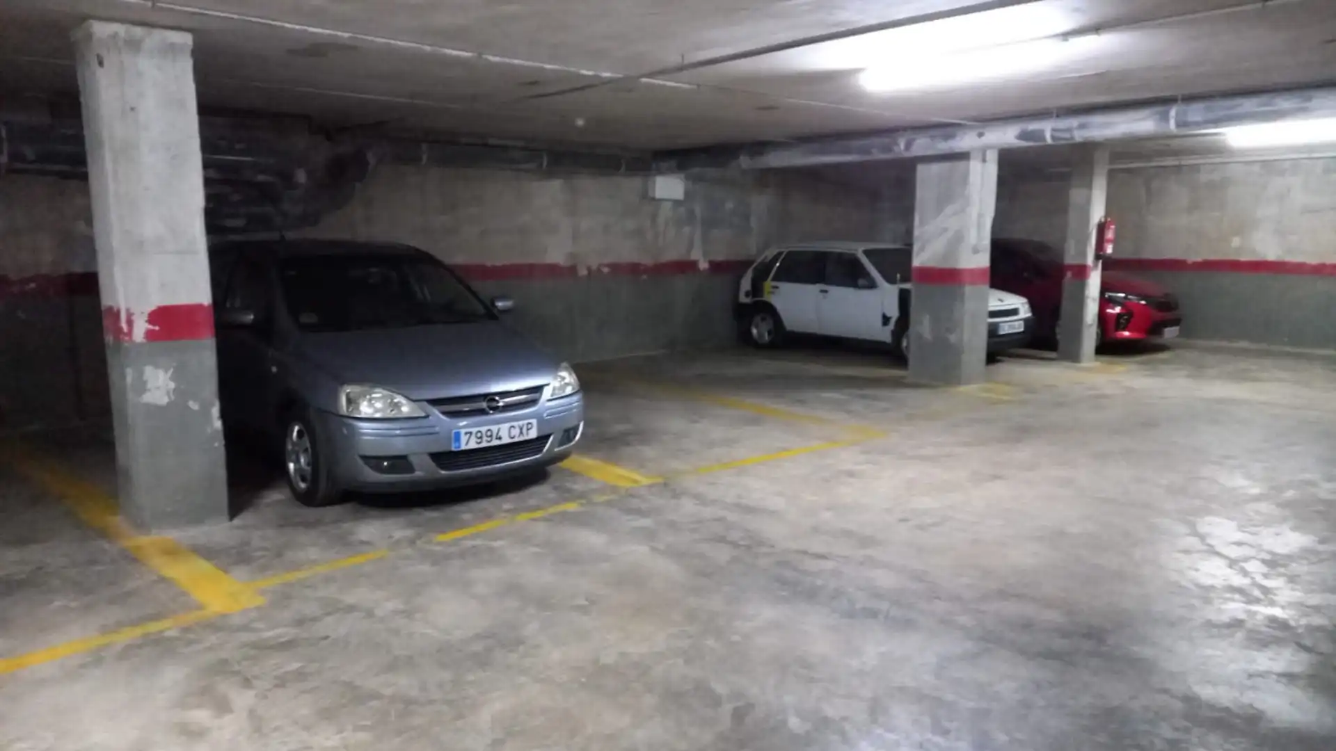 Parkplatz von Garage zur Miete in Massanassa