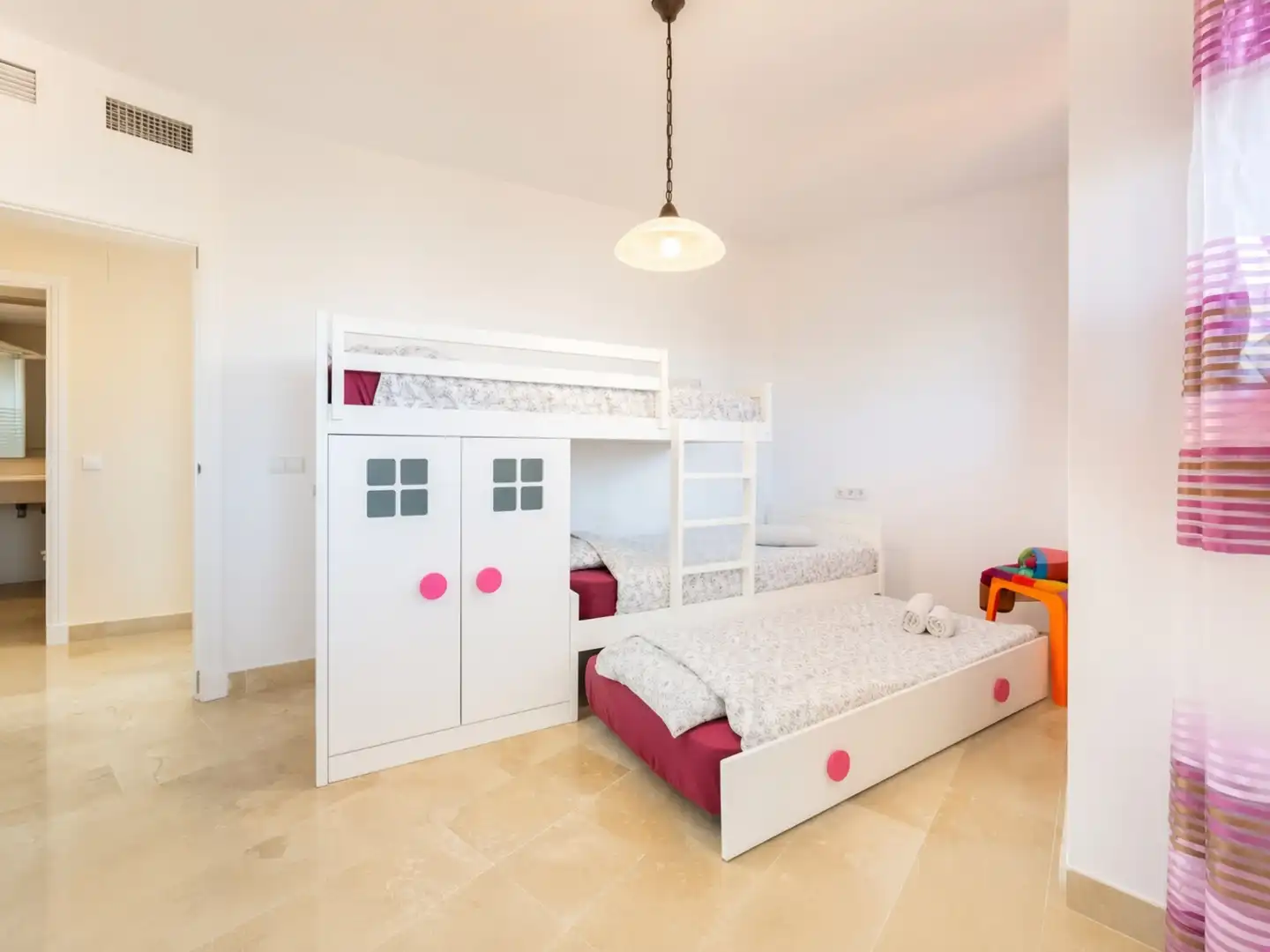 Penthouse with terrace for sale in Playa Bahía Dorada, imagen 8