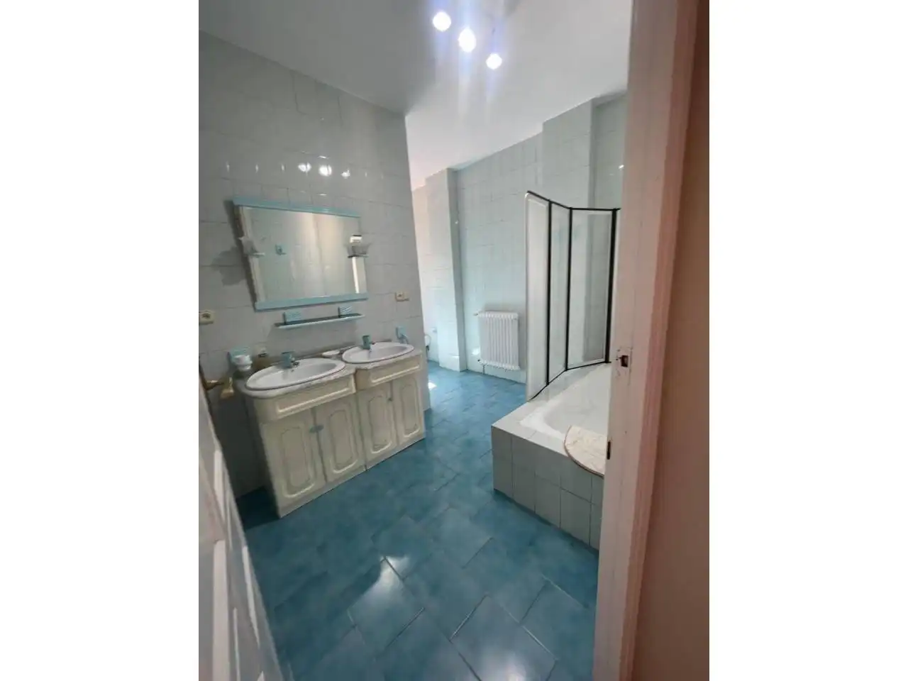 Baño de Casa o chalet en venta en Don Benito con Aire acondicionado, Calefacción y Jardín privado