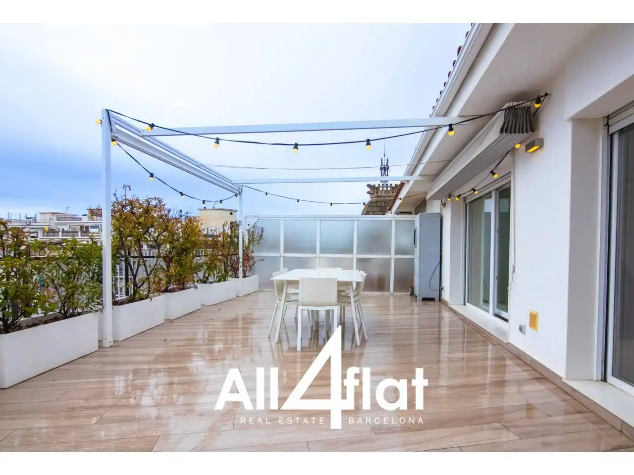 Terrace of Attic for rent in Barcelona  with Air Conditioner, Heating and Parquet flooring