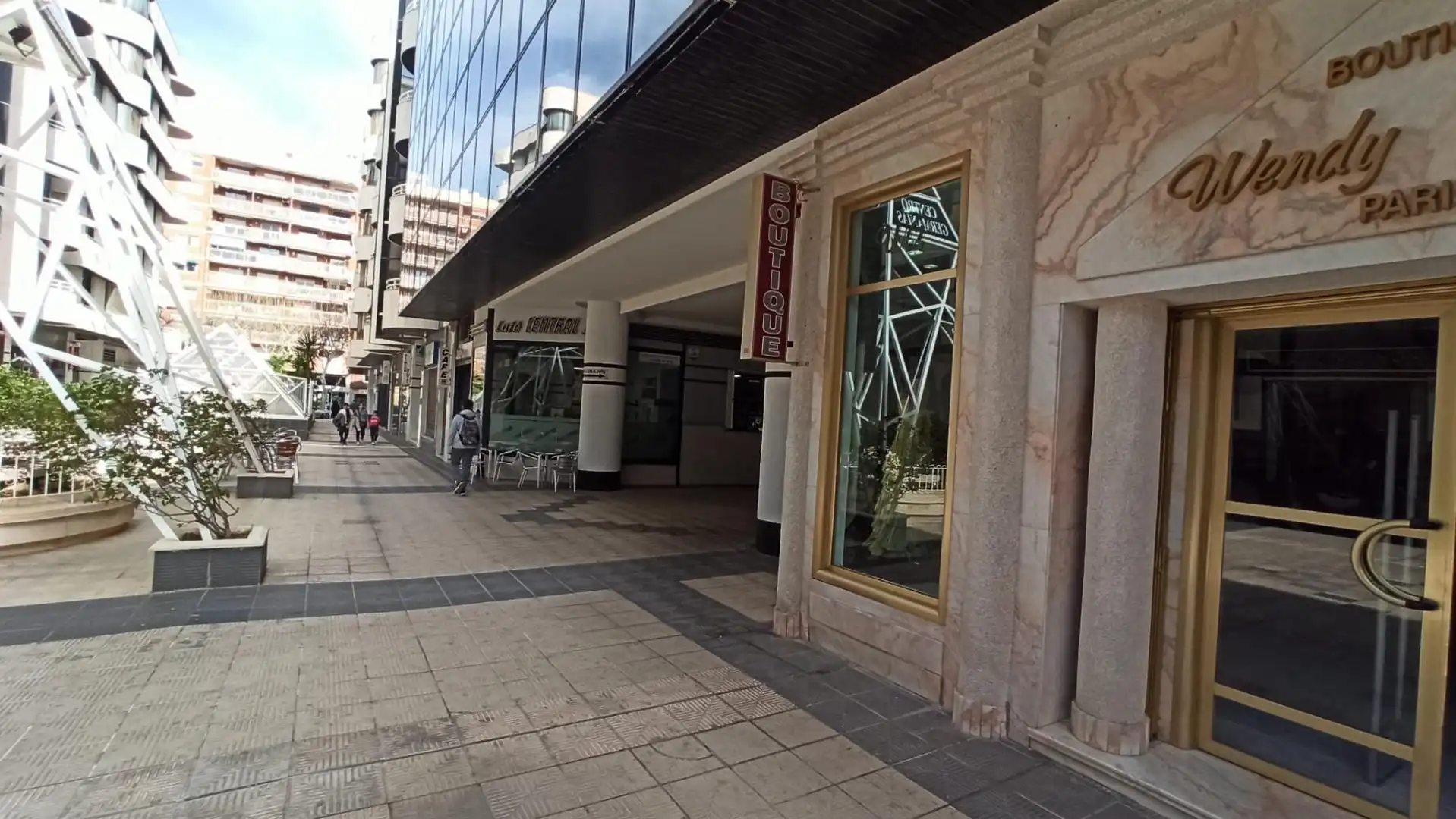 Local comercial en venta en Paseo germanias, imagen 2