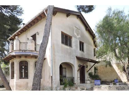 Vista exterior de Casa o xalet en venda en Godella amb Jardí privat i Terrassa