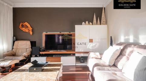 Foto 2 de Pis en venda a Carrer de Lleó Fontova, Llefià, Barcelona